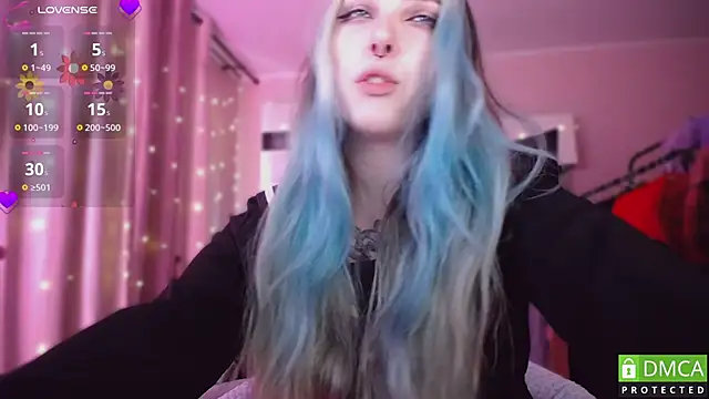 JustMeowGirl online show from April 2026 05:21:02 AM