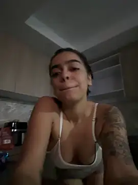 Snapshot of Foxy_Assh_ chatting on June 2026 12:57:02 AM Foxy Assh online show from June 2026 12:57:02 AM
