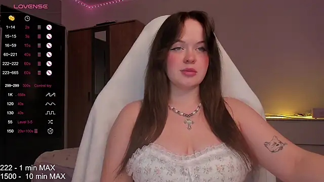 Snapshot of HANNA_MONTANAS chatting on November 2025 07:06:01 PM HANNA MONTANAS online show from November 2025 07:06:01 PM