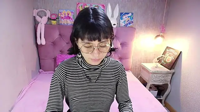 charlottemoonxz online show from February 2026 07:12:01 PM