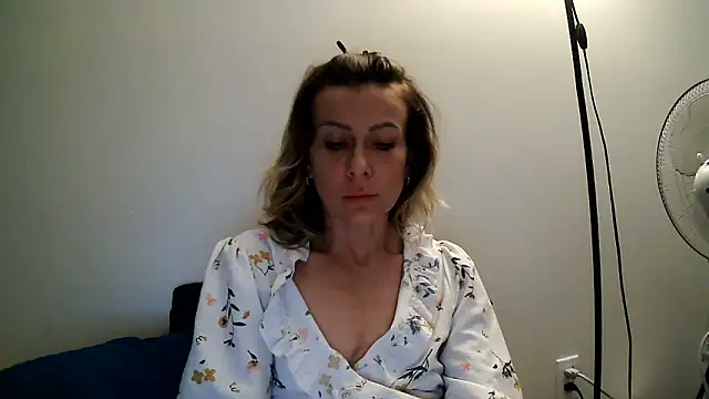 anechka1 online show from June 2026 01:27:01 AM