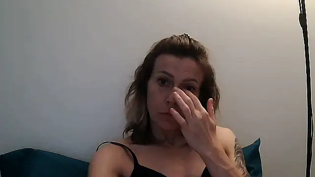anechka1 online show from June 2026 10:01:02 PM