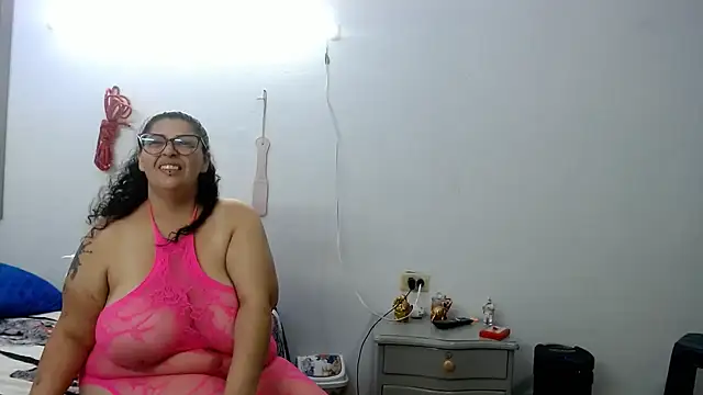 Snapshot of bubis_laru53 chatting on December 2024 01:54:01 AM bubis laru53 online show from December 2024 01:54:01 AM