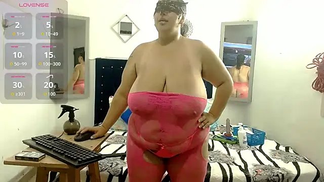 Snapshot of bubis_laru53 chatting on September 2025 07:33:02 AM bubis laru53 online show from September 2025 07:33:02 AM