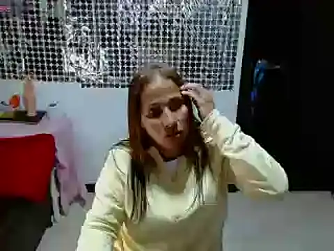 Snapshot of CaroMasha chatting on February 2025 11:20:01 PM CaroMasha online show from February 2025 11:20:01 PM