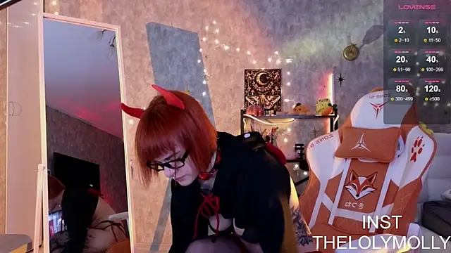 Snapshot of LolyMolli chatting on February 2026 09:46:01 AM LolyMolli online show from February 2026 09:46:01 AM