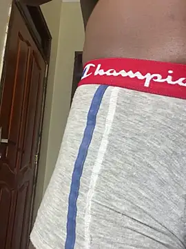 julietunderwoood online show from September 2025 04:38:02 AM