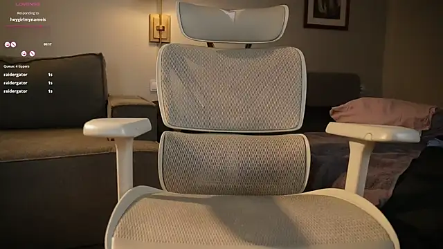 milablum777 online show from December 2024 07:11:02 PM