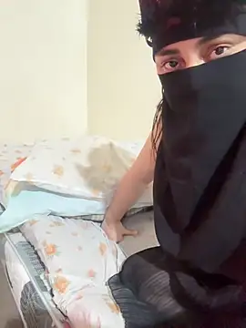 sexyarim online show from February 2026 07:01:01 PM