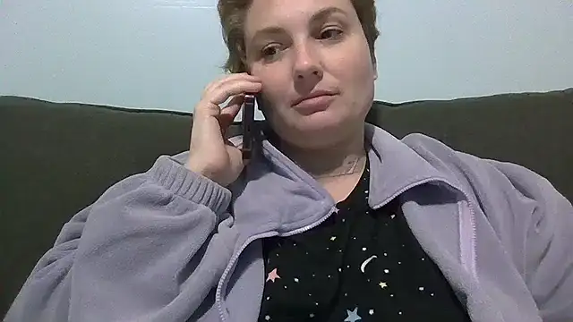 MilfyMrsRobinson online show from March 2026 11:17:01 AM