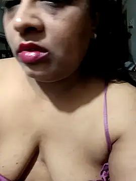 Snapshot of Love_Jenny chatting on February 2025 03:58:02 AM Love Jenny online show from February 2025 03:58:02 AM