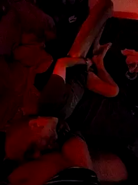 Snapshot of SONLUKE29 chatting on December 2024 05:40:01 PM SONLUKE29 online show from December 2024 05:40:01 PM