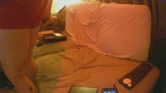 Snapshot of SONLUKE29 chatting on October 2025 02:51:02 PM SONLUKE29 online show from October 2025 02:51:02 PM