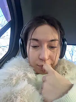 KimArts online show from January 2026 01:28:02 PM