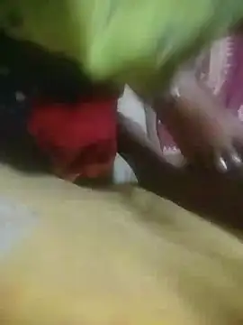 Snapshot of Working- chatting on January 2026 09:25:02 AM Working- online show from January 2026 09:25:02 AM