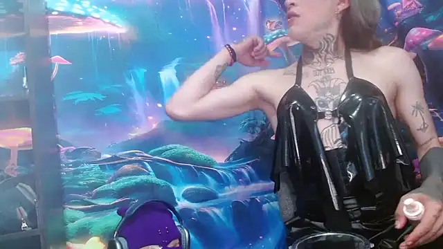 Snapshot of charlotbelucci_ chatting on January 2025 12:06:02 AM charlotbelucci online show from January 2025 12:06:02 AM