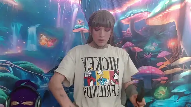 Snapshot of charlotbelucci_ chatting on February 2025 02:13:01 PM charlotbelucci online show from February 2025 02:13:01 PM