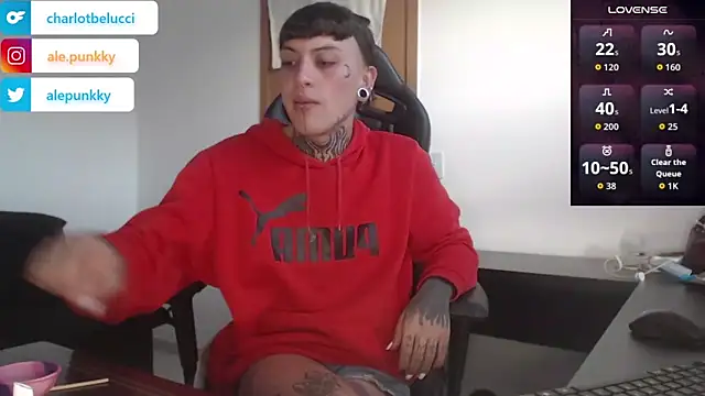 Snapshot of charlotbelucci_ chatting on October 2025 08:53:01 AM charlotbelucci online show from October 2025 08:53:01 AM