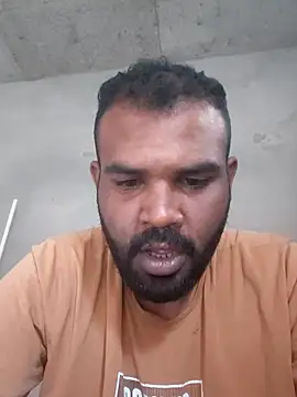 ListedLoin online show from October 2025 04:57:02 AM