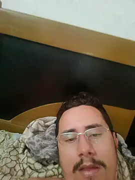 luissilva0071 online show from September 2025 11:43:02 AM