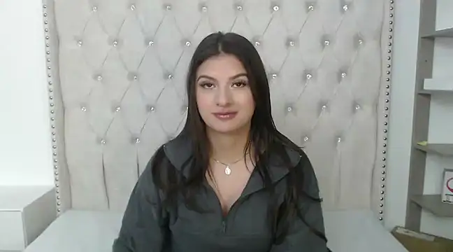 Snapshot of Abril_Squirt chatting on March 2025 08:20:02 AM Abril Squirt online show from March 2025 08:20:02 AM