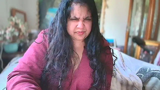 MelanieFawker online show from January 2025 09:33:01 PM