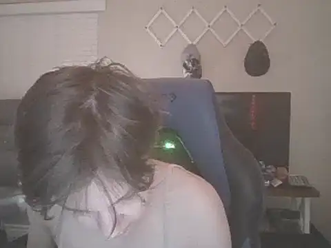 KaliSnow199623 online show from February 2025 07:50:01 AM