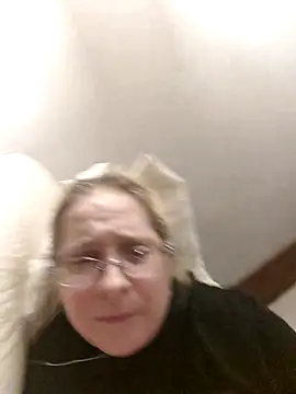 Snapshot of Icedcoffee2024 chatting on February 2025 12:47:02 AM Icedcoffee2024 online show from February 2025 12:47:02 AM