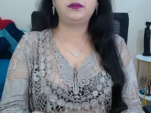 Snapshot of Inviting_Aanya chatting on January 2025 04:07:01 AM Inviting Aanya online show from January 2025 04:07:01 AM