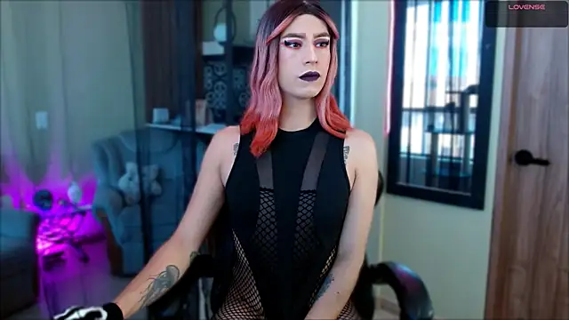 tevenwhiite online show from January 2026 04:43:02 PM