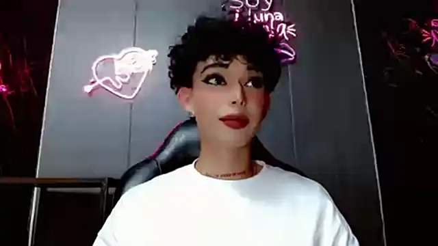 Marian LV online show from November 2025 07:27:01 PM