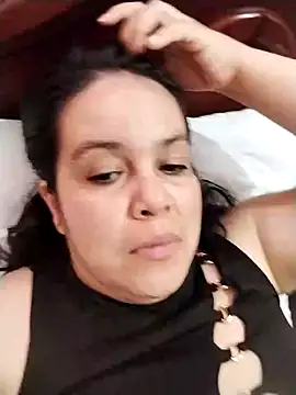 lunanataly online show from January 2025 09:04:02 PM