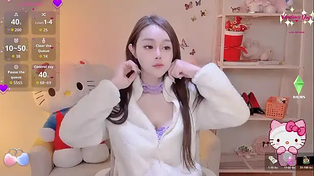 Kiss-18 online show from February 2026 05:47:02 AM