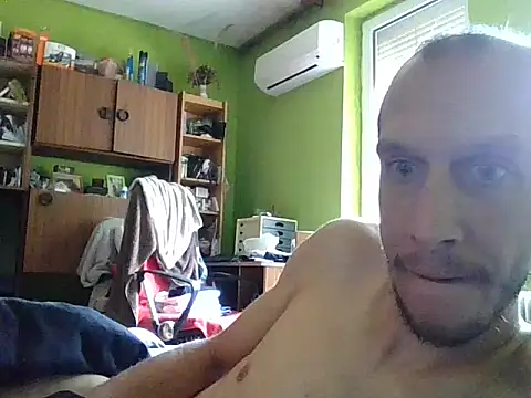 Snapshot of immi932 chatting on July 2026 10:00:02 AM immi932 online show from July 2026 10:00:02 AM