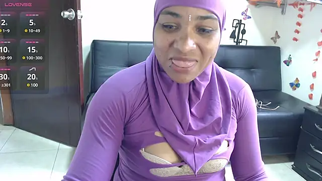 Aaliyah brown online show from February 2025 02:12:02 PM