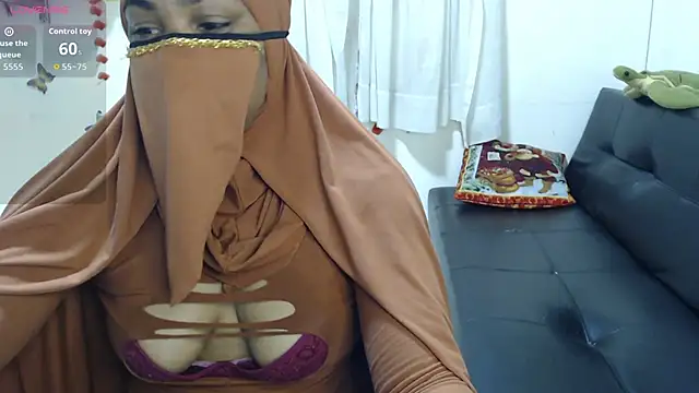 Aaliyah brown online show from September 2025 02:58:02 AM