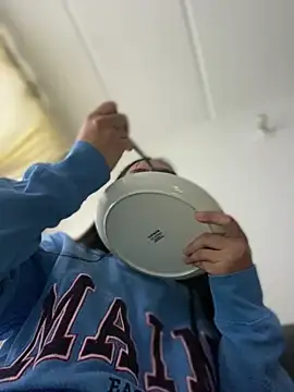 Salome golvert online show from February 2025 09:20:02 PM