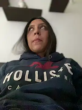 Salome golvert online show from February 2025 10:25:01 PM