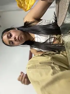 Salome golvert online show from November 2025 10:54:02 PM