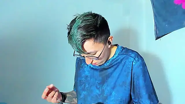 Sexyboy 666 online show from December 2025 12:20:01 PM