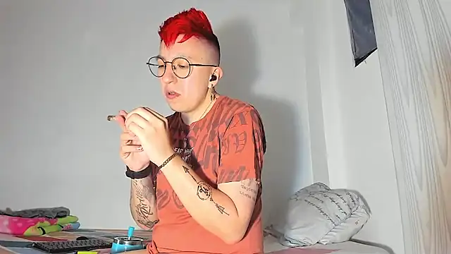 Sexyboy 666 online show from December 2025 09:49:01 AM