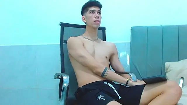 jhony-sex online show from February 2026 04:30:02 AM