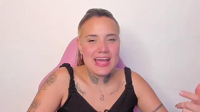 Snapshot of Susan-Sweet-7 chatting on July 2026 08:45:02 PM Susan-Sweet-7 online show from July 2026 08:45:02 PM