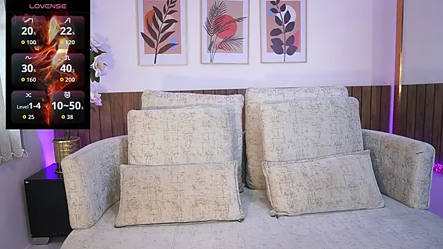 Zarawilliams online show from November 2025 11:42:01 AM