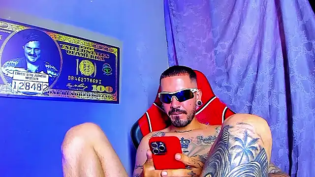 smoker445 online show from October 2025 08:36:02 PM