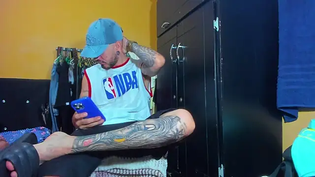 smoker445 online show from February 2026 01:21:02 AM