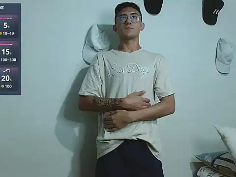 samfox  online show from March 2026 01:04:02 PM