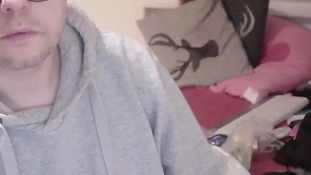 Snapshot of larsgessner30 chatting on February 2026 10:57:02 PM larsgessner30 online show from February 2026 10:57:02 PM