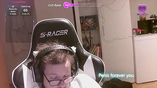 Snapshot of larsgessner30 chatting on February 2026 07:55:02 PM larsgessner30 online show from February 2026 07:55:02 PM