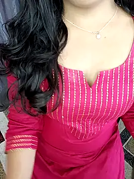 Snapshot of Tanvi-patil chatting on July 2026 07:22:01 AM Tanvi-patil online show from July 2026 07:22:01 AM
